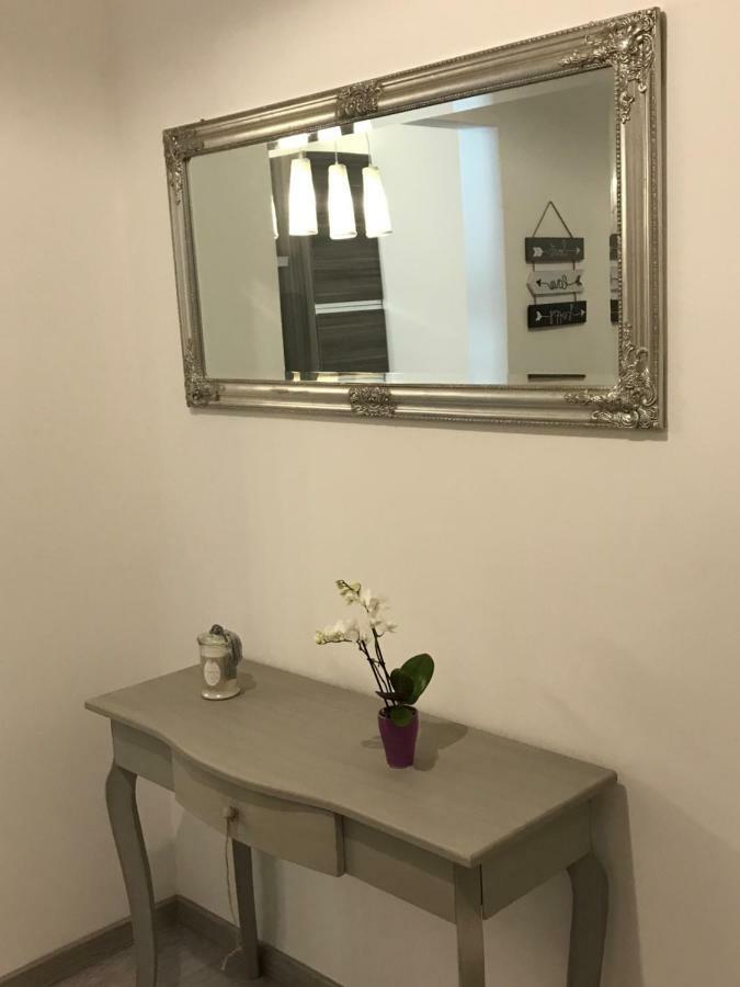 Lovely Apt Really Downtown - Free Private Parking Included! - Genova Exterior foto