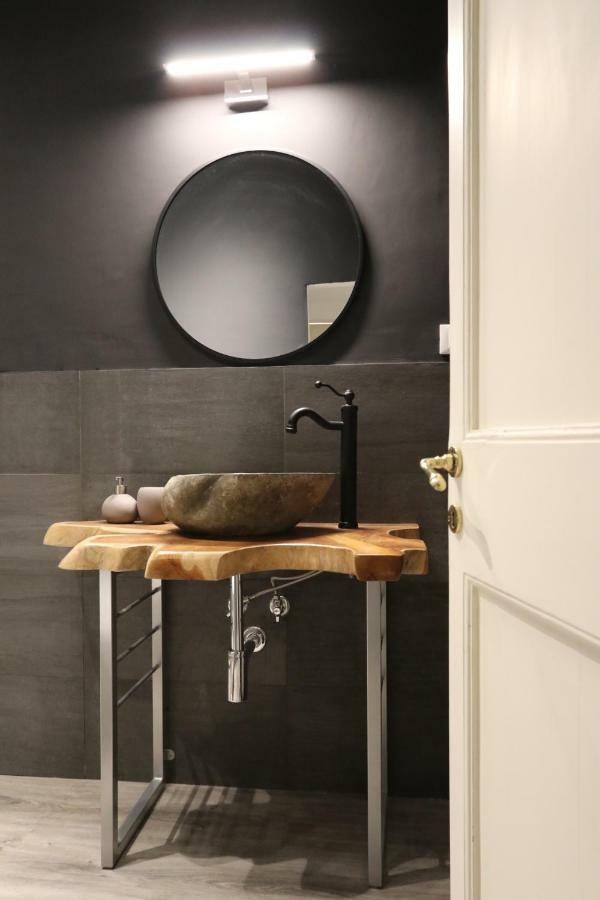 Lovely Apt Really Downtown - Free Private Parking Included! - Genova Exterior foto