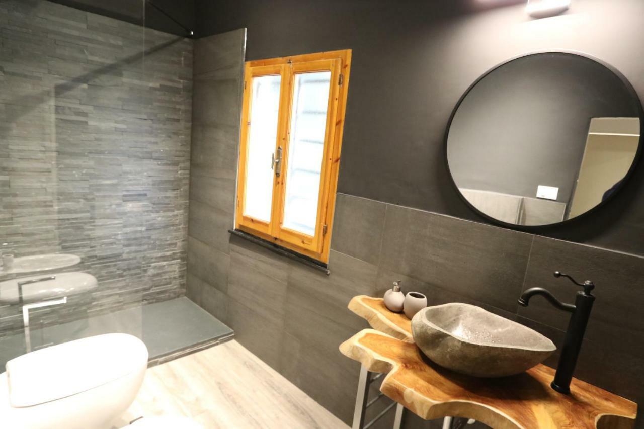 Lovely Apt Really Downtown - Free Private Parking Included! - Genova Exterior foto