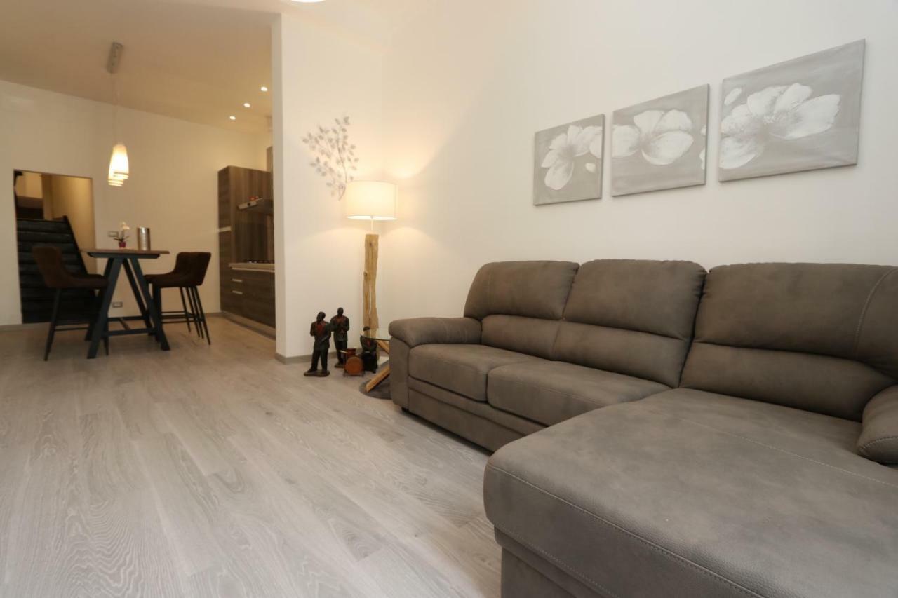 Lovely Apt Really Downtown - Free Private Parking Included! - Genova Exterior foto